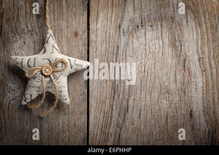 Weihnachtsdekoration auf Holz Hintergrund Stockfoto