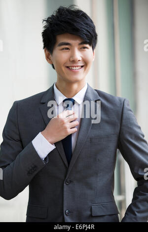 Porträt des jungen Geschäftsmann Stockfoto