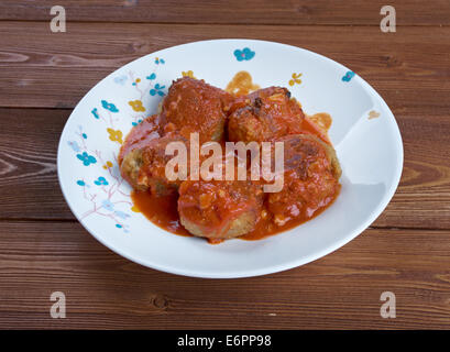 Bulette de Poisson marokkanische Küche - Fischbällchen in Tomaten-sauce Stockfoto