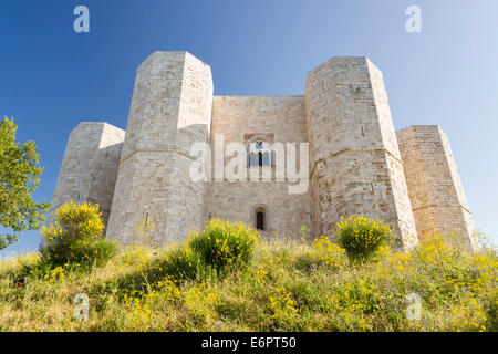 Castel del Monte, Schloss, erbaut 1240-1250, UNESCO-Weltkulturerbe, Andria, Provinz Barletta-Andria-Trani, Apulien, Italien Stockfoto