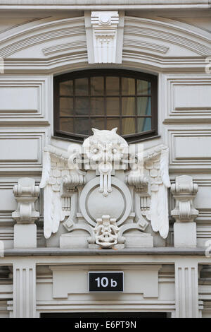 Jugendstil-Fassade des Hauses Eliza Iela 10 b oder Elizabeth Street 10 b, Architekt Mikhail Eisenstein, Riga, Lettland Stockfoto