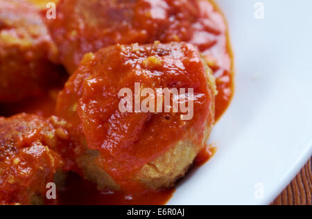 Bulette de Poisson marokkanische Küche - Fischbällchen in Tomaten-sauce Stockfoto