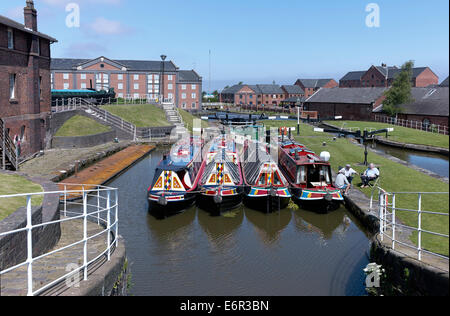 Russell Newbery Boote in Ellesmere Port Stockfoto