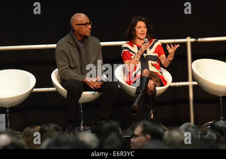 Star Trek Deutschland findet ein dreitägiges Event, am Freitag 21. Februar, Sonntag, 23. Februar 2014 an der Messe Frankfurt. Besucher haben die Möglichkeit, Schauspieler und Schauspielerinnen aus der Star Trek-Serien und Filmen zu treffen.  Mit: Michael Stockfoto