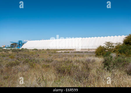 Saline in der Stadt Santa Pola. Es ist eine Küstenstadt in der Comarca Baix Vinalopo in der autonomen Gemeinschaft Valencia, Alicante gelegen Stockfoto