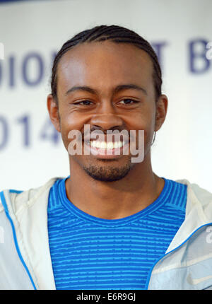 Berlin, Deutschland. 29. August 2014. US olympischen Champion 2012 in 110 Meter Hürdenlauf Arien Merritt ist abgebildet, während einer ISTAF-Pressekonferenz in Berlin, Deutschland, 29. August 2014. Am 31. August 2014 statt die 73. ISTAF-Stadion-Festival findet im Olympiastadion in Berlin. Foto: Rainer Jensen/Dpa/Alamy Live-Nachrichten Stockfoto