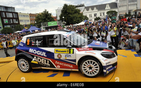 Zlin, Tschechische Republik. 29. August 2014. Roman Kresta und Petr Stary, Skoda Fabia S2000, Tschechische Republik, Barum Rallye Intercontinental Rally Challenge (IRC) und internationalen Motorsport Meisterschaft der Tschechischen Republik in Zlin, Tschechische Republik, 29. August 2014. Bildnachweis: Dalibor Gluck/CTK Foto/Alamy Live-Nachrichten Stockfoto