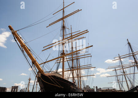 Die Peking-Großsegler vertäut am Pier 16, South Street Seaport, Manhattan, New York City, New York, USA Stockfoto