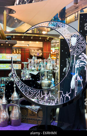 Einkaufen in Dubai internationaler Flughafen. Stockfoto