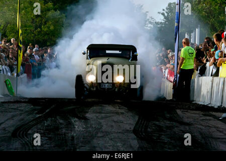 Burnout-Event in Västerås, Schweden 2014 Power Big Meet Stockfoto