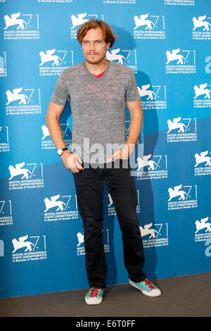 Venedig, Italien. 29. August 2014. Schauspieler Michael Shannon stellt bei dem Fototermin 99 Häuser während der 71. Filmfestspielen in Venedig, Italien, 29. August 2014. Foto: Hubert Boesl - NO-Draht-SERVICE-/ Dpa/Alamy Live News Stockfoto