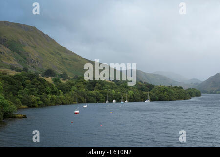 Ullswater Lake District. Das Wetter kommen. Credit: LEE RAMSDEN/ALAMY Stockfoto