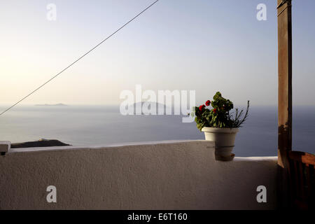 Blick von der Stadt Anafi. Stockfoto