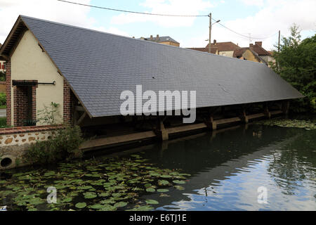 Waschhaus (Lavoir), Promenade de la Fontaine, illiers combray, Mitte, Eure et Loir, Frankreich Stockfoto