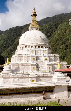 Ost Bhutan, Trashi Yangtse, Chorten Kora, nach dem Vorbild Bodhnath Stupa in Nepal Stockfoto