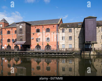 Gibsons Baumwolllager erbaut 1777 jetzt The Orwell Wigan Pier Greater Manchester auf Leeds-Liverpool Kanal Stockfoto