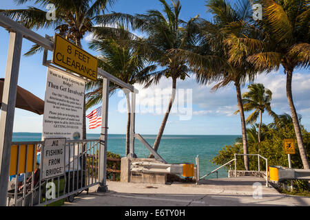 Marathon, Florida Schlüssel alte Seven Mile Bridge Park Eingang Stockfoto