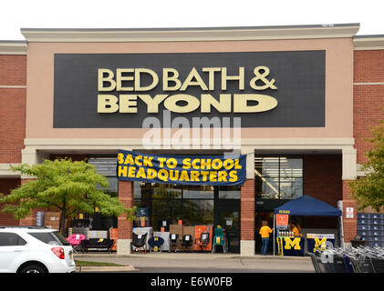 ANN ARBOR, MI - 24 AUGUST: Bed Bath & jenseits Ann Arbor Store ist am 24. August 2014 angezeigt. Stockfoto