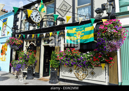 Jean O'Flahertys traditionellen irischen Pub, Buncrana, County Donegal, Republik von Irland. Stockfoto