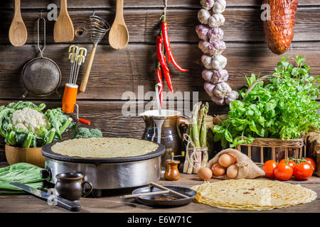 Homemade Backen Pfannkuchen auf dem Lande Stockfoto