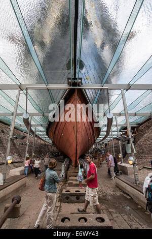 Die erhaltenen SS Great Britain sitzt jetzt in einem klimatisierten Trockendock Stockfoto