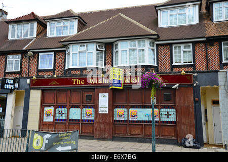 Pub "The Wishing Well" (geschlossen), Marlowes, Hemel Hempstead, Hertfordshire, England, Großbritannien Stockfoto