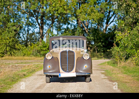 Oldtimer Steyr 100, Baujahr 1935 Stockfoto