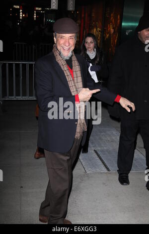 New Yorker Premiere von The Grand Hotel in Budapest in der Alice Tully Saal - draußen Ankünfte mit: F. Murray Abraham Where: New York City, New York, USA bei: 26. Februar 2014 Stockfoto