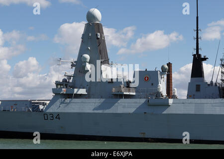 HMS Diamond D34 Type 45 Daring-Klasse Luft Verteidigung Portsmouth dockt uk gb Stockfoto