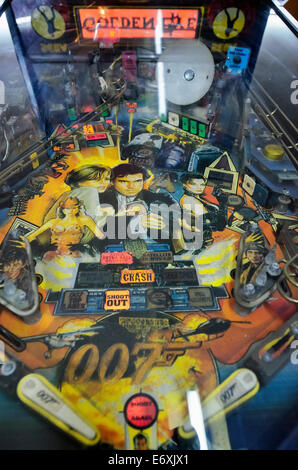 Flipper GoldenEye im arabischen Viertel in Jerusalem, Israel Stockfoto