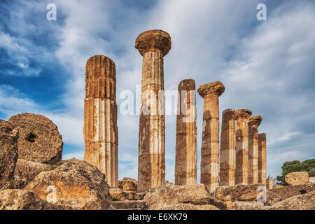 Der Tempel des Herkules errichtet 500 v. Chr., Tal der Tempel, Agrigento, Sizilien, Italien, Europa Stockfoto