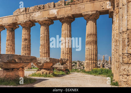 Tempel der Hera wurde ca. 470 bis 450 v. Chr. gebaut. Der Tempel gehört zu den archäologischen Stätten von Selinunte, Sizilien, Italien, Europa Stockfoto