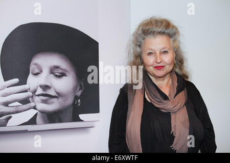 Hanna Schygulla präsentieren ihre Autobiografie 'Wach Auf Und Traeume' im Literaturhaus München mit: Hanna Schygulla Where: München, Deutschland: 27. Februar 2014 Stockfoto