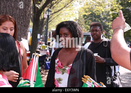 New York, New York, USA. 1. September 2014. Westindische Day Parade auf Eastern Parkway in Brooklyn. Etwa 1 Million Menschen, einschließlich derer aus Jamaika, Barbados, Haiti und anderswo in der Karibik besuchen diese Straße Jahresfeier Credit: John Marshall Mantel/ZUMA Draht/Alamy Live News Stockfoto