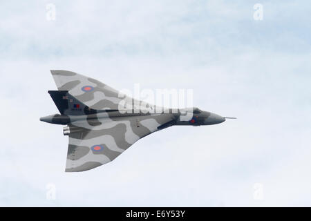 Avro Vulcan dann die Hawker Siddeley Vulcan. ist ein Deltaflügel strahlgetriebenen strategischen Bomber, der von der Royal Air Force (RAF) von 1956 bis 1984 betrieben wurde Stockfoto