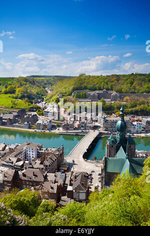 Brücke Pont Charles de Gaulle in Dinant, Belgien Stockfoto