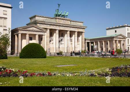 Brandenburger Tor, Pariser Platz Platz, Berlin, Deutschland, Europa Stockfoto