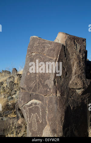 USA, New Mexiko, Bureau of Landmanagement, drei Flüsse Petroglyph Site, Felszeichnungen erstellt von Jornada Mogollon Menschen d Stockfoto