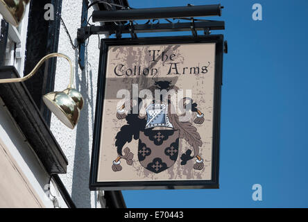 Pub Schild für Colton Arme, Barons Court, London, england Stockfoto