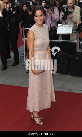 London, UK, UK. 2. Sep, 2014. Pippa Middleton kommt für die GQ Men of the Year Award am Royal Opera House. Bildnachweis: Ferdaus Shamim/ZUMA Draht/Alamy Live-Nachrichten Stockfoto