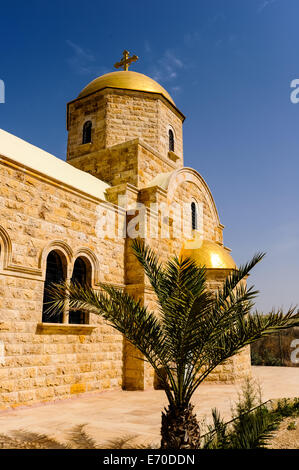 Jordanien. Bethany ist die Siedlung und die Region wo Johannes der Täufer lebte und getauft. Die griechisch-orthodoxe Kirche. Stockfoto