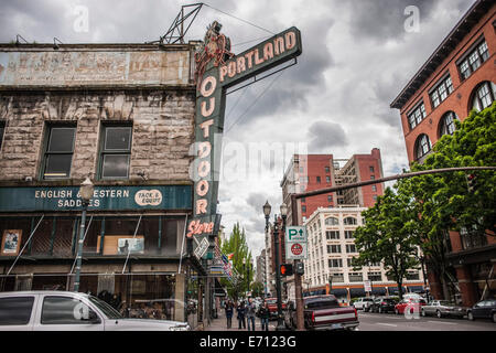 Shop anmelden für Outdoor Store, Portland, Oregon, Vereinigte Staaten Stockfoto