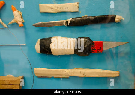USA, Kentucky, Leverkusen. Lake Barkley Blick auf historische Kentucky State Penitentiary. Hausgemachte Waffen beschlagnahmt von Insassen. Stockfoto