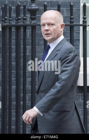 London, London, UK. 3. Sep, 2014. Minister besucht eine Dringlichkeitssitzung der COBRA in der Downing Street unter dem Vorsitz von David Cameron als Reaktion auf die angebliche Enthauptung von uns Journalist Steven Sotloff und erhöhtes Maß an UK Sicherheitsbedrohung. Im Bild: William Hague. Bildnachweis: Lee Thomas/ZUMA Draht/Alamy Live-Nachrichten Stockfoto