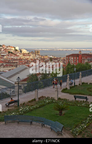 Jardim de São Pedro de Alcantara, Lissabon, Portugal Stockfoto