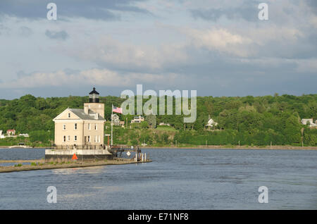 USA, New York, Kingston, Hudson River. Rondout Creek Licht aka Kingston Leuchtturm, gegr. 1838. Stockfoto