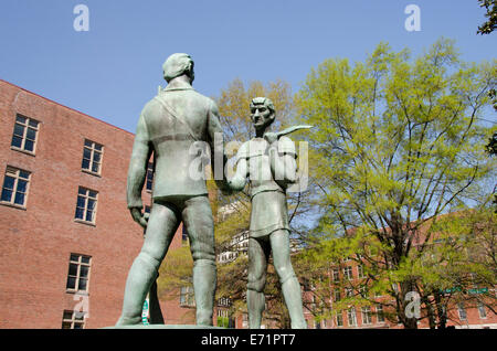 Nashville Tennessee, USA. Die Gründung der Nashville-Denkmal, mit John Donelson (L) und James Robertson (R). Stockfoto