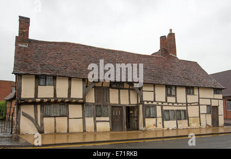 Englische denkmalgeschützte 15. Jahrhundert Mason Court, älteste Gebäude in London, Stockfoto