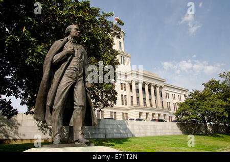 Nashville Tennessee, USA. Tennessee State Capitol, Einwohnermeldeliste der historischen Sehenswürdigkeiten. Statue von Andrew Johnson. Stockfoto