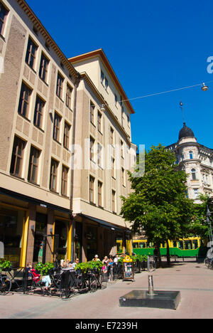 ISO Roobertinkatu, die erste nur Fußgängerzone im Zentrum, Stadtteil Punavuori, Helsinki, Finnland, Europa Stockfoto